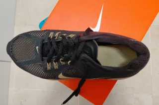 Nike Air Max 2013 Zapatillas Negras Doradas