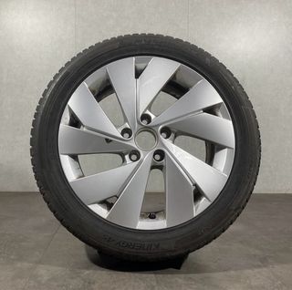 Llantas Volkswagen Golf 8 17" Originales