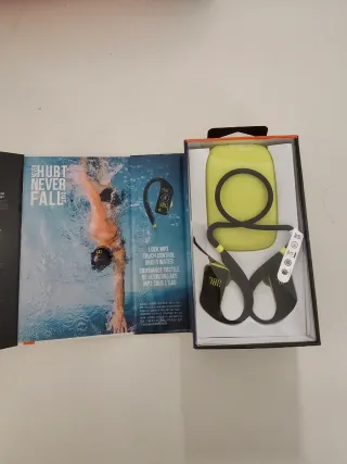 Auriculares JBL Endurance Dive Negro/Amarillo