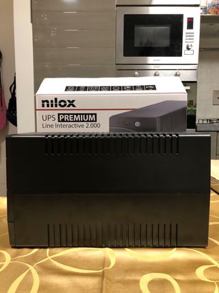 Nilox UPS 2000 VA Gruppo Continuità Interactive