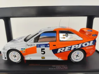 Ford Escort WRC Sainz Ixo 1:18
