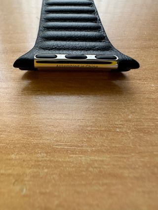 Apple Watch 41mm. Midnight Leather Link M/L