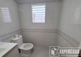 Piso en venta en L'Alquenència en Alzira