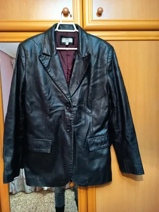Chaqueta Cuero Mango Talla L