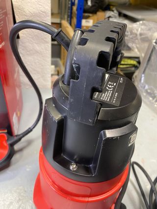 Bomba Einhell GC-DP 7835 Água Suja