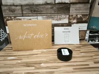 Cafetera Nespresso Vertuo Pop Black + Aeroccino