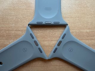 Apple Watch 44mm. Light Gray Titanium Sport Band