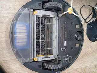 Robot aspirador - Limpieza en Tres Fases Roomba 692 - iRobot