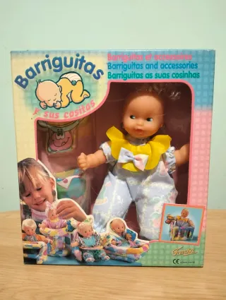 Barriguitas y sus cositas Muñeca Famosa