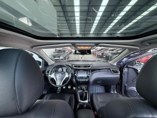 Nissan QASHQAI 1.6i DIG-T TEKNA 4X2 Alcantara