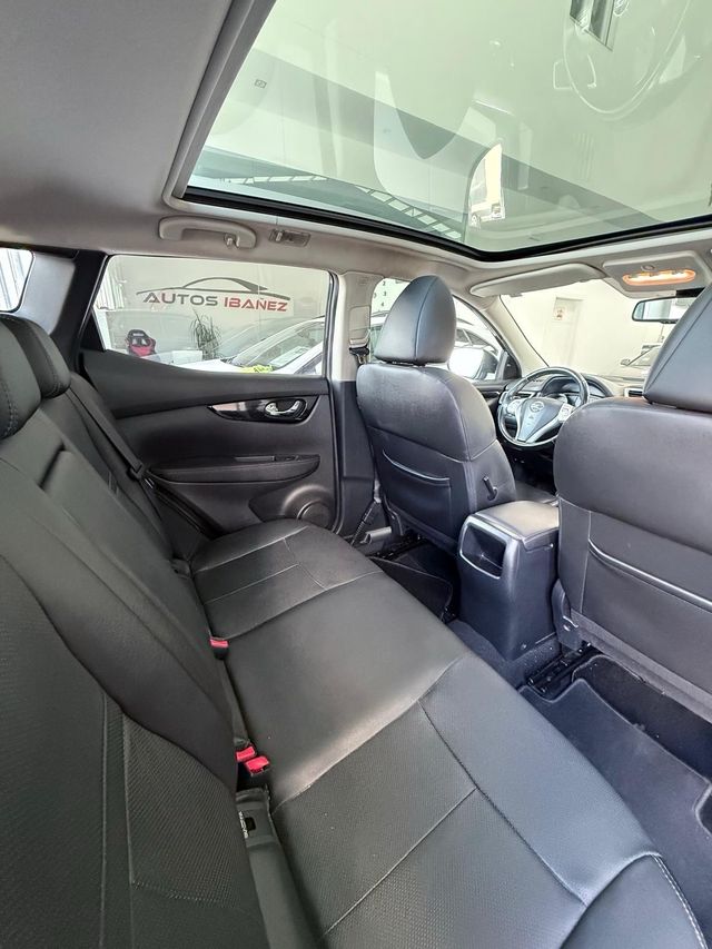 Nissan QASHQAI 1.6i DIG-T TEKNA 4X2 Alcantara
