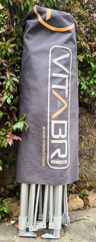 Carpa Plegable Negra y Plateada