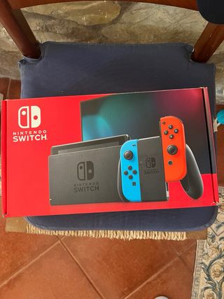 Nintendo Switch Azul y Roja