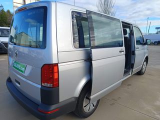 Volkswagen Transporter 2.0 TDI COMBI 9 PLAZAS