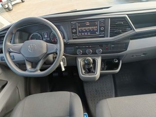 Volkswagen Transporter 2.0 TDI COMBI 9 PLAZAS