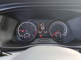 Volkswagen Transporter 2.0 TDI COMBI 9 PLAZAS