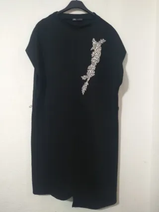 Vestido elegante Zara negro talla L
