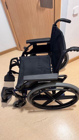 Silla de ruedas Breezy azul