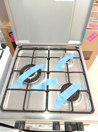Cocina de gas NUEVA Nevir 3 fuegos inoxidable..