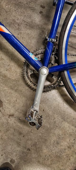 Bicicleta BH Gavia Azul y naranja. Buen estado.