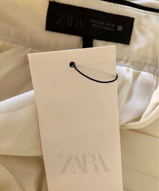 Falda Zara Plisada Beige Talla Única