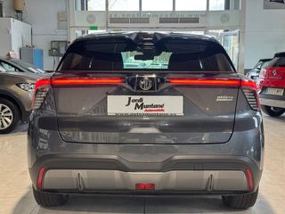 MG MG4 64KWH LUXURY 204CV.- " NACIONAL ".- " 100% ELÉCTRICO ".- " ETIQUETA MEDIOAMBIENTAL CERO EMISIONES AZUL ".- " GARANTÍA MG FABRICANTE ".-