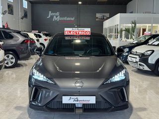 MG MG4 64KWH LUXURY 204CV.- " NACIONAL ".- " 100% ELÉCTRICO ".- " ETIQUETA MEDIOAMBIENTAL CERO EMISIONES AZUL ".- " GARANTÍA MG FABRICANTE ".-