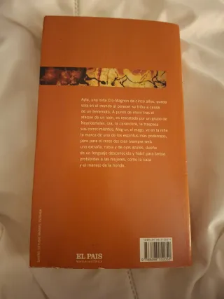 El clan del oso cavernario