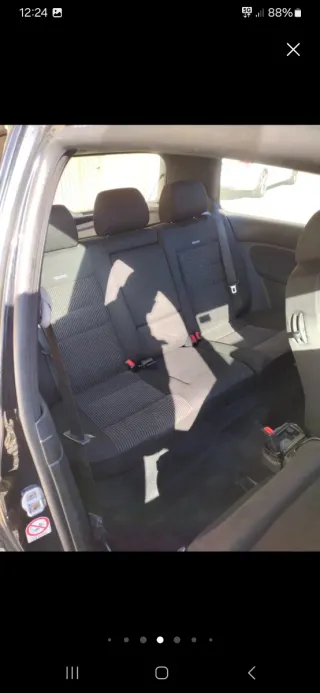 Volkswagen Golf 2000