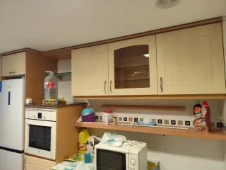 Muebles y encimera de cocina