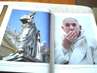 LA SANTA BIBLIA EDICIÓN DE LUJO