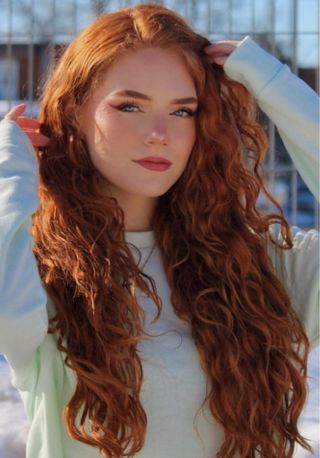 Espectacular Peluca pelirroja ondulada (80 cm)