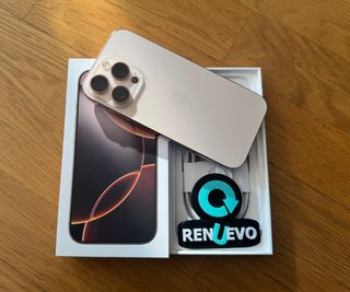 iPhone 16 Pro Max (256 GB) - Como nuevo