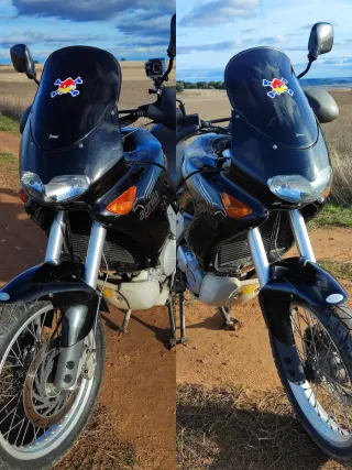 Aprilia Pegaso 650 Trail Negra