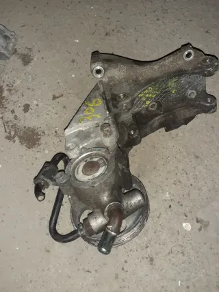 Bomba Dirección Peugeot