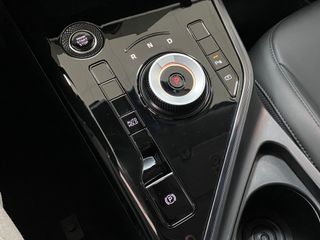 KIA Niro Drive 1.6 GDI 129CV Auto.HEV Espectacular