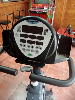 Bicicleta Estática SportsArt 5150R