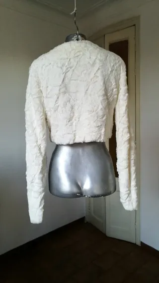 Chaqueta torera pelo blanco