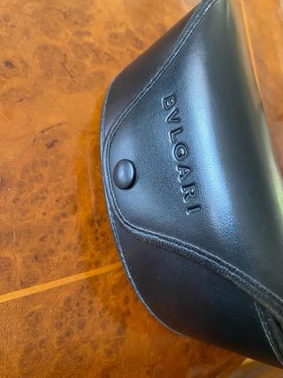 Funda de gafas Bvlgari negra