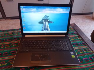 Ordenador Portátil HP Laptop 15-da0000ns