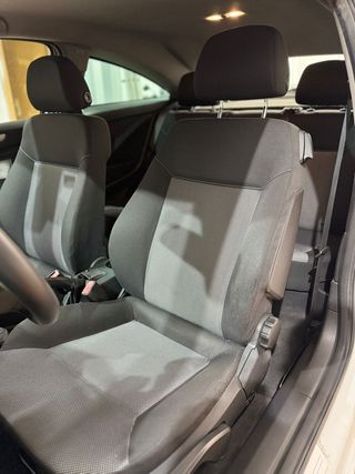 Opel Astra GTC 1.4 EDITION JADE 145.000 KM