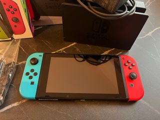Nintendo Switch Azul y Rojo