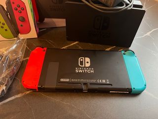 Nintendo Switch Azul y Rojo
