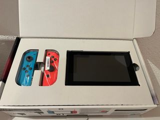 Nintendo Switch Azul y Rojo