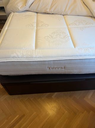 Cama tapiflex + colchón Flex + cabecero