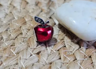 Charm Manzana Blancanieves