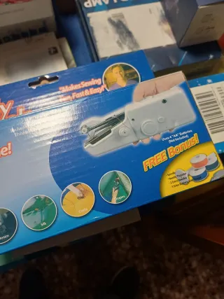 Máquina de coser mini portátil