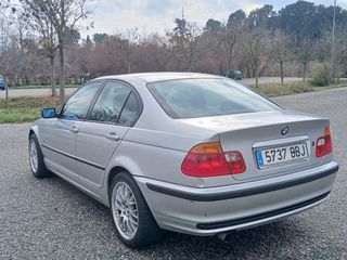 ⭐️BMW Serie 3 318i M solo 118 mil km Nacional!