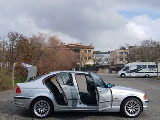 ⭐️BMW Serie 3 318i M solo 118 mil km Nacional!