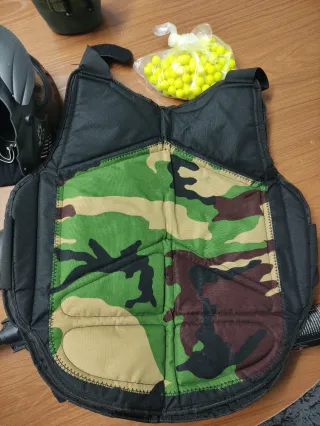 Pistola Paintball BT Combat + Accesorios